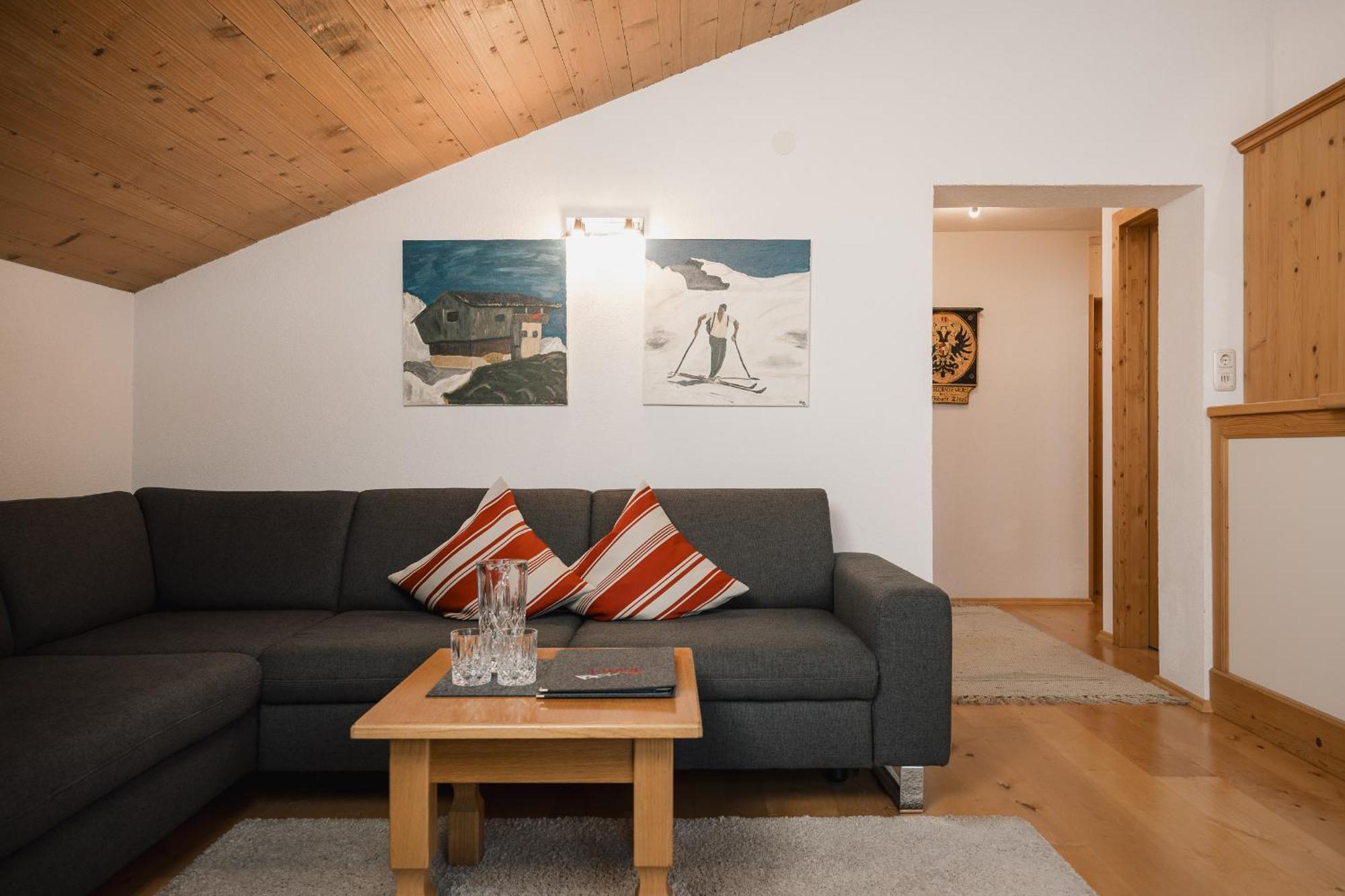 Apart Tyrol Inkl Der Super Sommer Card Im Sommer 2025 ザーファウス エクステリア 写真