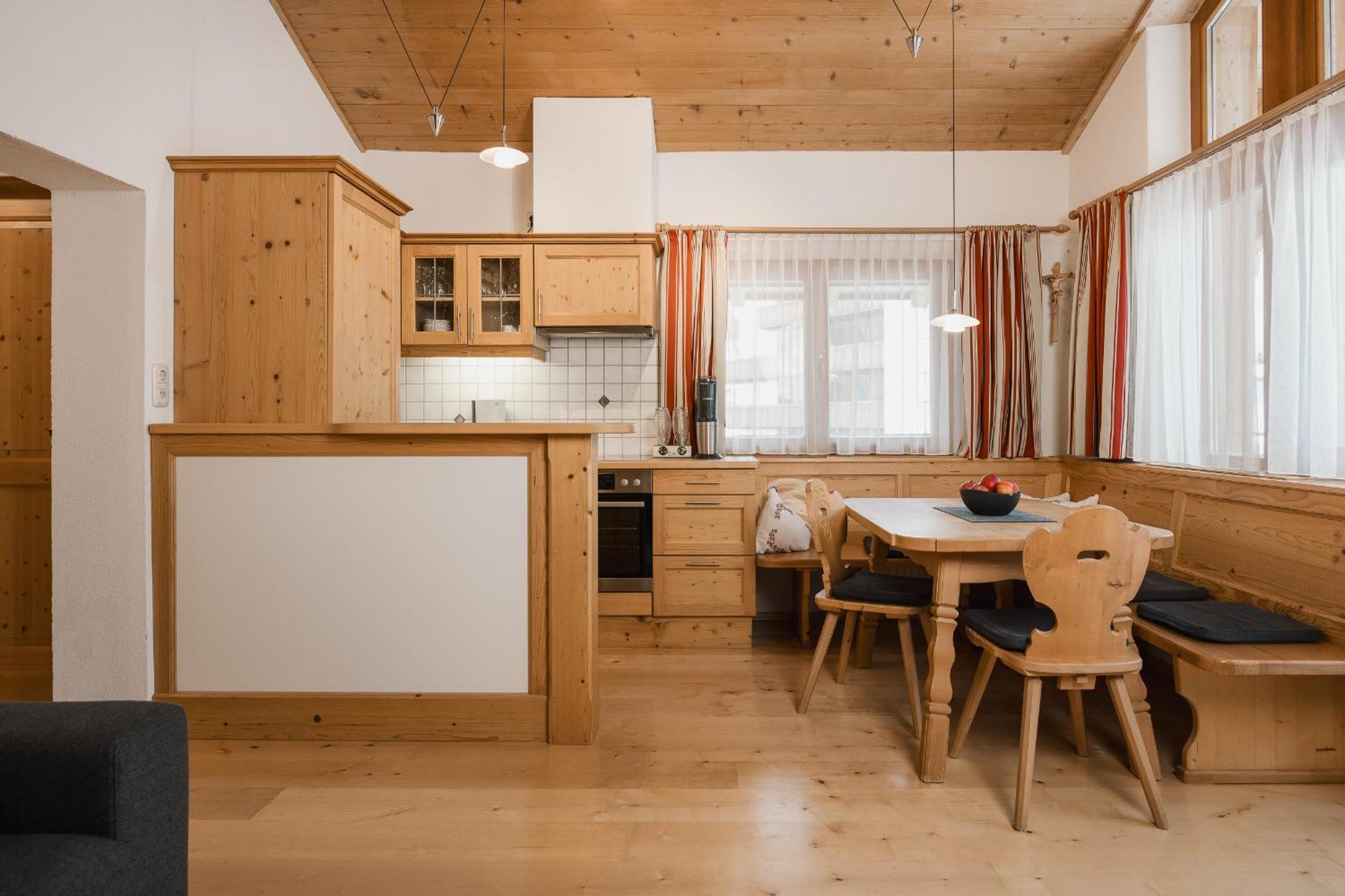 Apart Tyrol Inkl Der Super Sommer Card Im Sommer 2025 ザーファウス エクステリア 写真